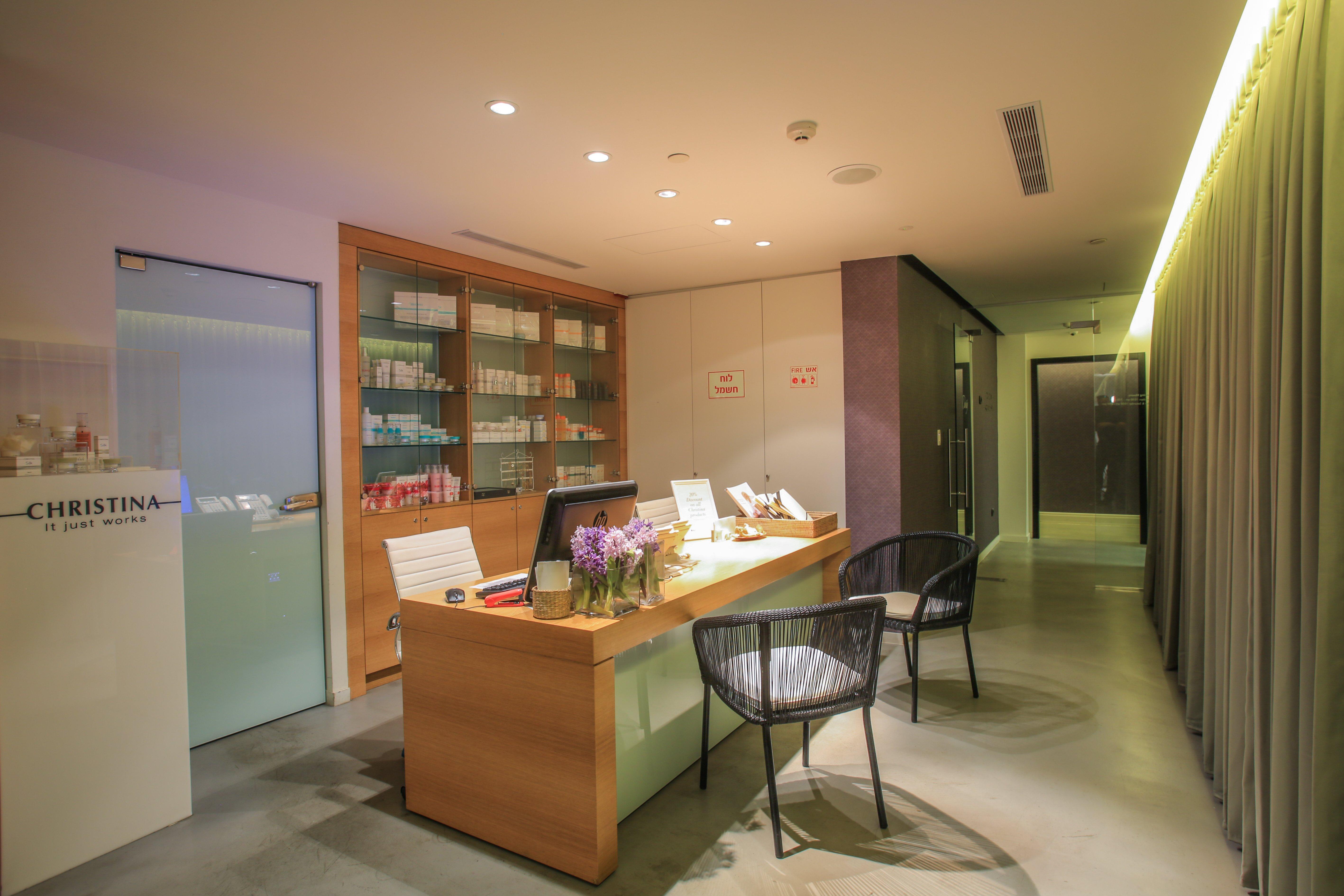 Hotel Indigo Tel Aviv - Diamond District By Ihg Giv'atayim Exteriér fotografie Clinic reception area