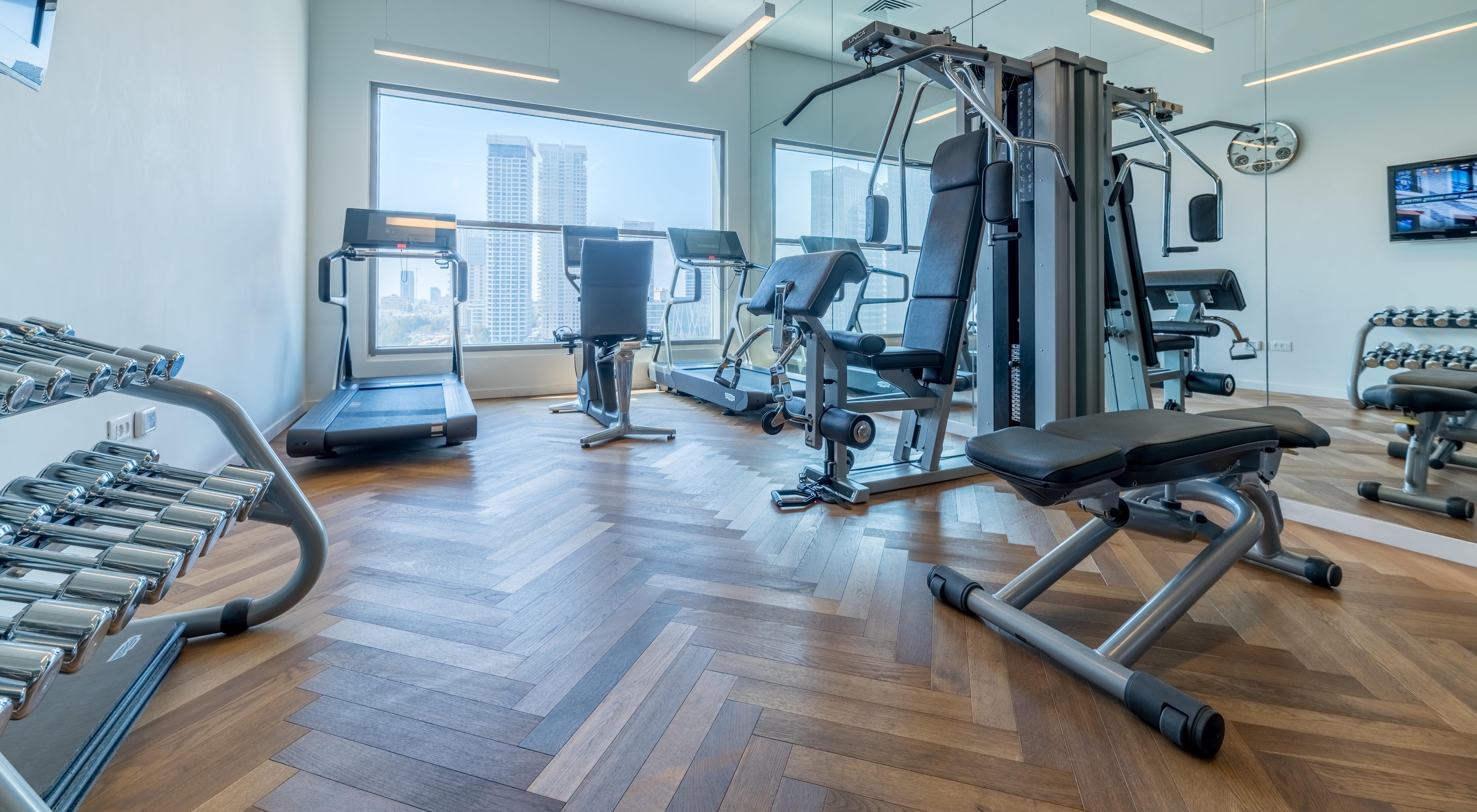 Hotel Indigo Tel Aviv - Diamond District By Ihg Giv'atayim Exteriér fotografie The gym at the hotel